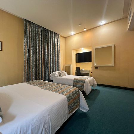 Hotel Patria Рим Экстерьер фото