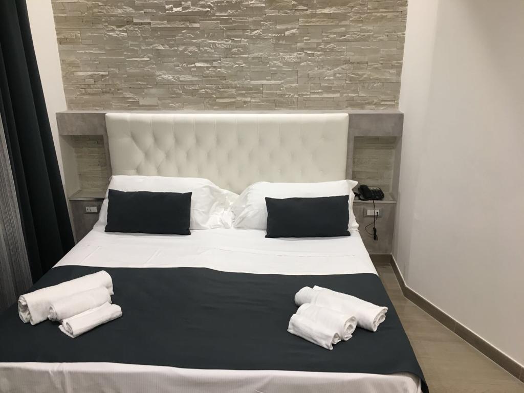 Hotel Patria Рим Экстерьер фото