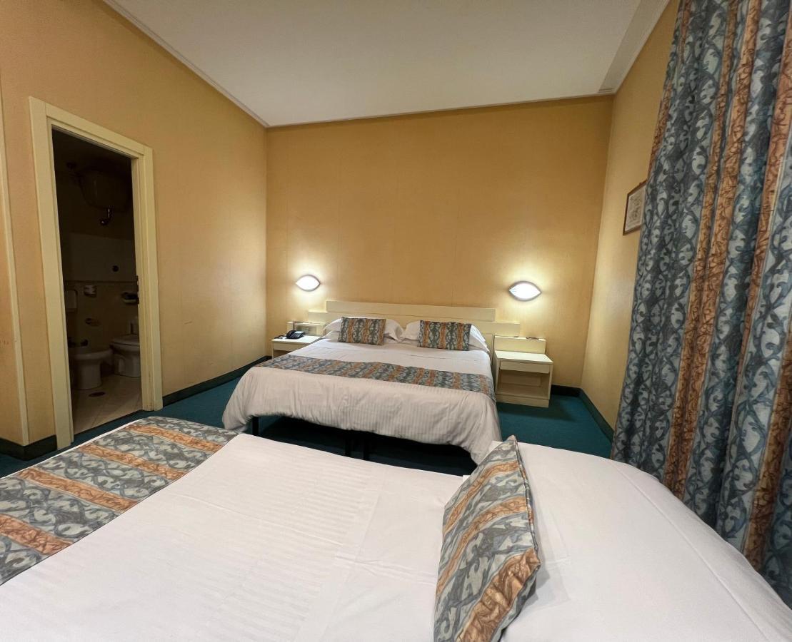 Hotel Patria Рим Экстерьер фото